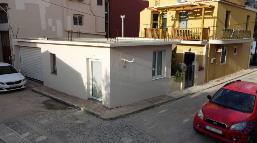 Exceptional Opportunity in Argostoli’s Finest Area – Semi-Finished Home with Expansion Potential