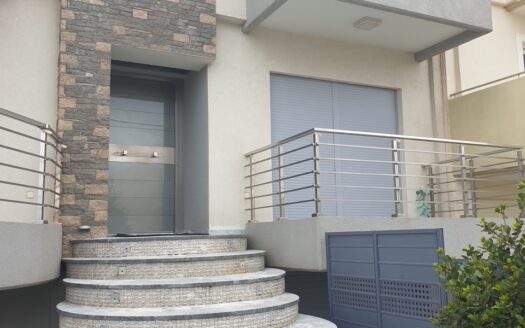 Newly Built Maisonette with Garden & Parking in Keratea, Athens