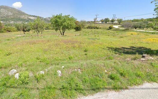 Scenic Plot in Thiramona Village Nestled in Natural Landscapes