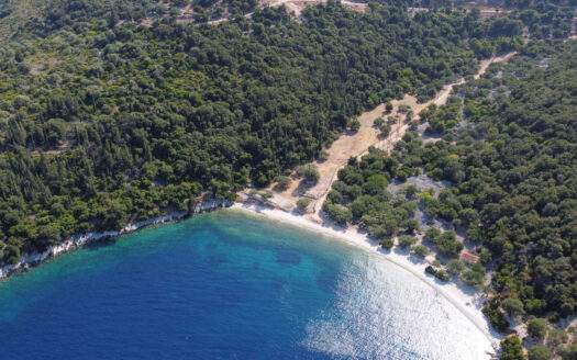 Breathtaking Seafront Estate in Gagiana Beach