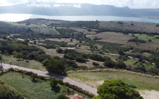 Elevated Plot in Kardakata – Unobstructed Views of Lixouri